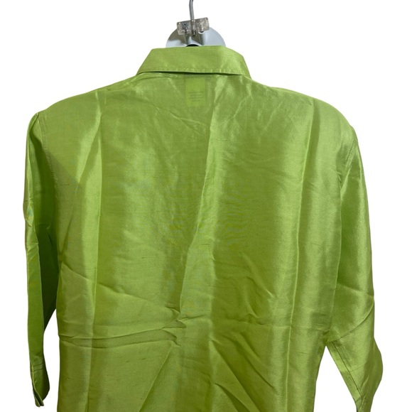 NWOT Corina 100% Silk Top Blouse M Green Button Front 3/4 Sleeve Collard - Picture 7 of 9
